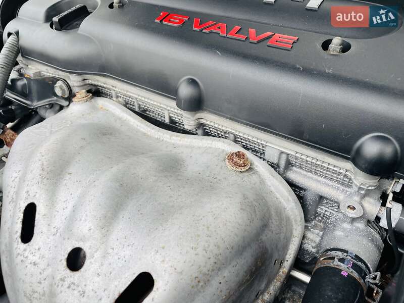 Седан Toyota Camry 2010 в Киеве