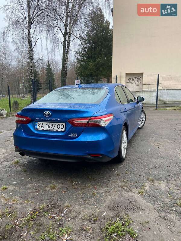Седан Toyota Camry 2019 в Киеве фото 4 Седан Toyota Camry 2019 в Киеве