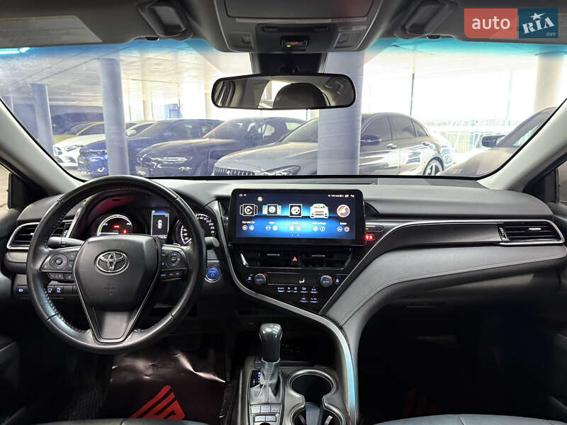 Седан Toyota Camry 2021 в Одессе