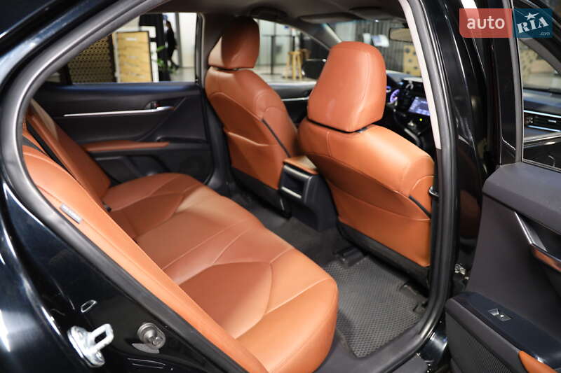 Седан Toyota Camry 2017 в Луцке фото 26 Седан Toyota Camry 2017 в Луцке