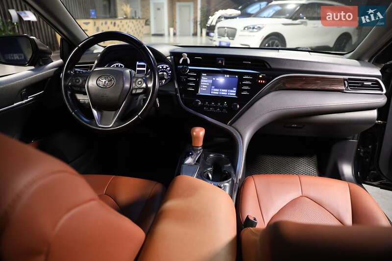 Седан Toyota Camry 2017 в Луцке фото 32 Седан Toyota Camry 2017 в Луцке