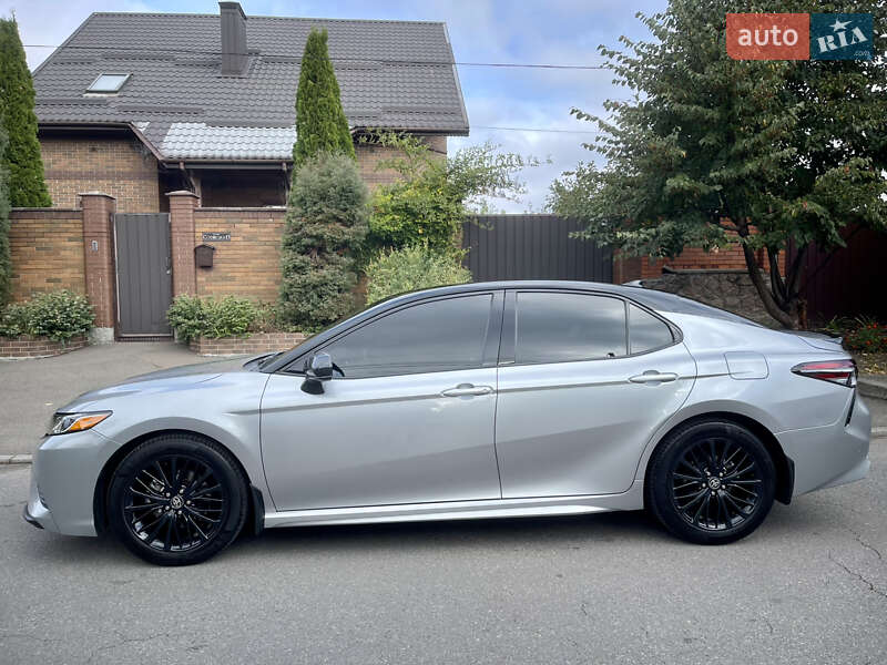 Седан Toyota Camry 2020 в Киеве фото 11 Седан Toyota Camry 2020 в Киеве