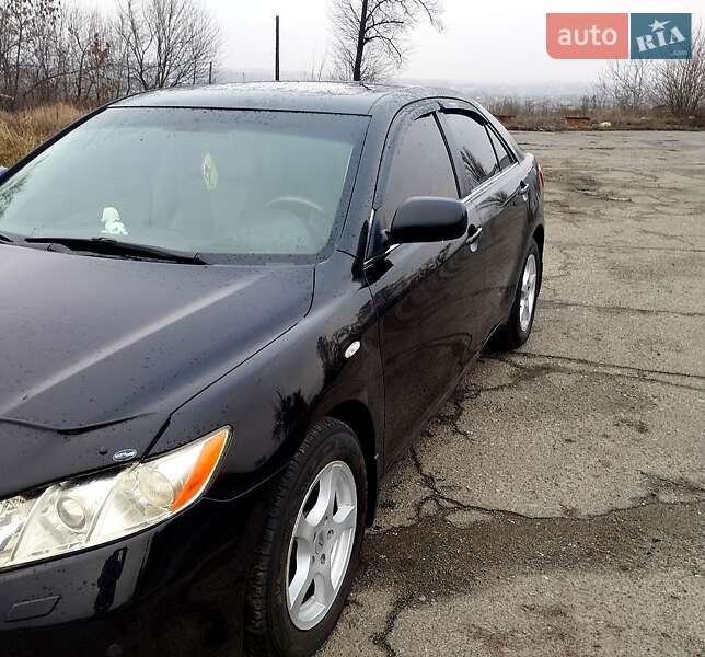 Седан Toyota Camry 2008 в Києві