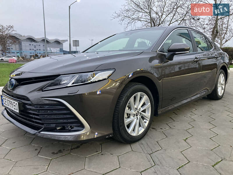 Седан Toyota Camry 2023 в Одессе