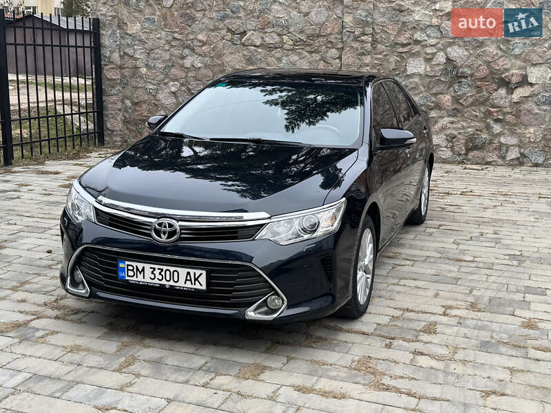 Toyota Camry 2015