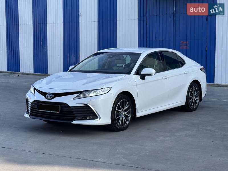 Седан Toyota Camry 2021 в Одесі