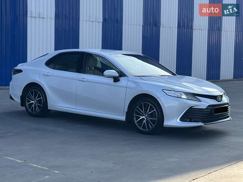 Седан Toyota Camry 2021 в Одесі