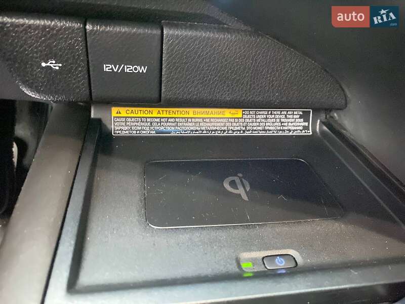 Седан Toyota Camry 2020 в Киеве фото 48 Седан Toyota Camry 2020 в Киеве