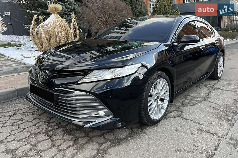 Toyota Camry 2020