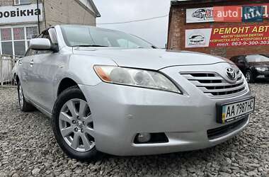 Седан Toyota Camry 2008 в Смеле