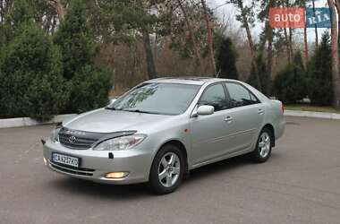 Седан Toyota Camry 2002 в Черкассах