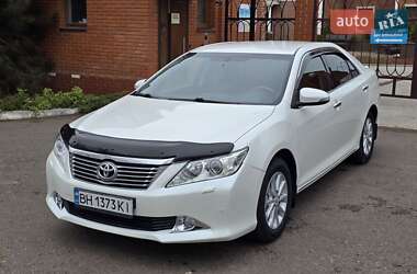 Седан Toyota Camry 2012 в Одессе