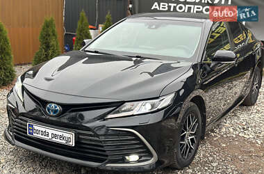 Седан Toyota Camry 2024 в Виннице