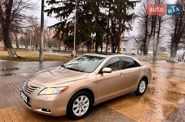 Седан Toyota Camry 2007 в Житомире