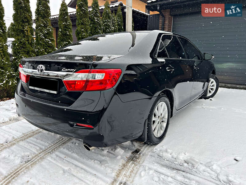 Седан Toyota Camry 2011 в Киеве фото 75 Седан Toyota Camry 2011 в Киеве