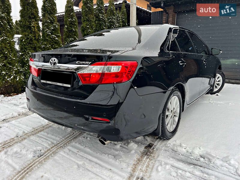 Седан Toyota Camry 2011 в Киеве фото 68 Седан Toyota Camry 2011 в Киеве