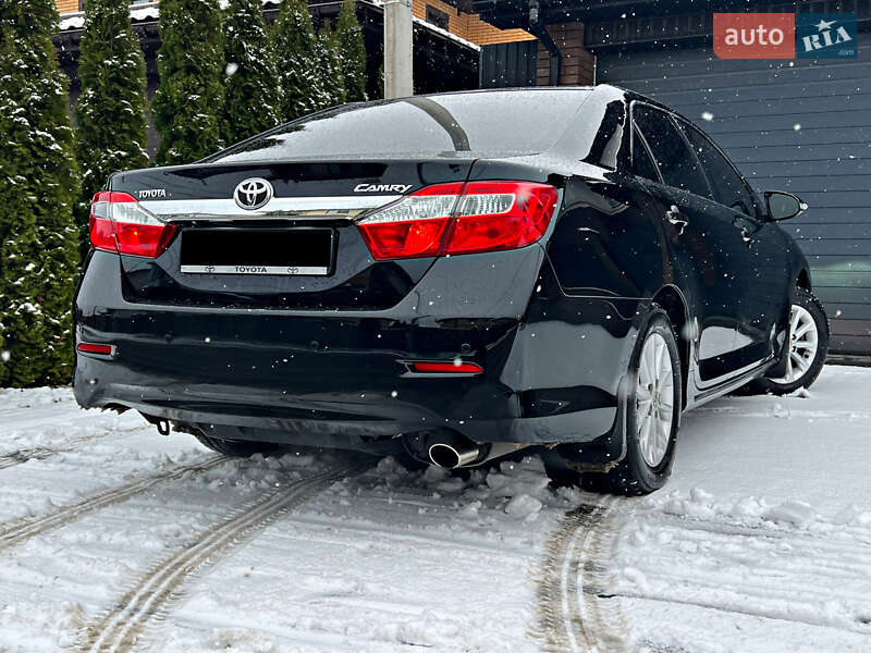 Седан Toyota Camry 2011 в Киеве фото 78 Седан Toyota Camry 2011 в Киеве