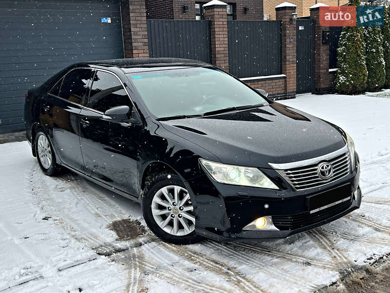 Седан Toyota Camry 2011 в Киеве фото 101 Седан Toyota Camry 2011 в Киеве