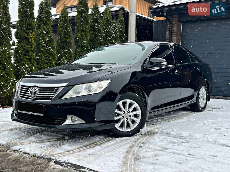 Седан Toyota Camry 2011 в Киеве фото 61 Седан Toyota Camry 2011 в Киеве