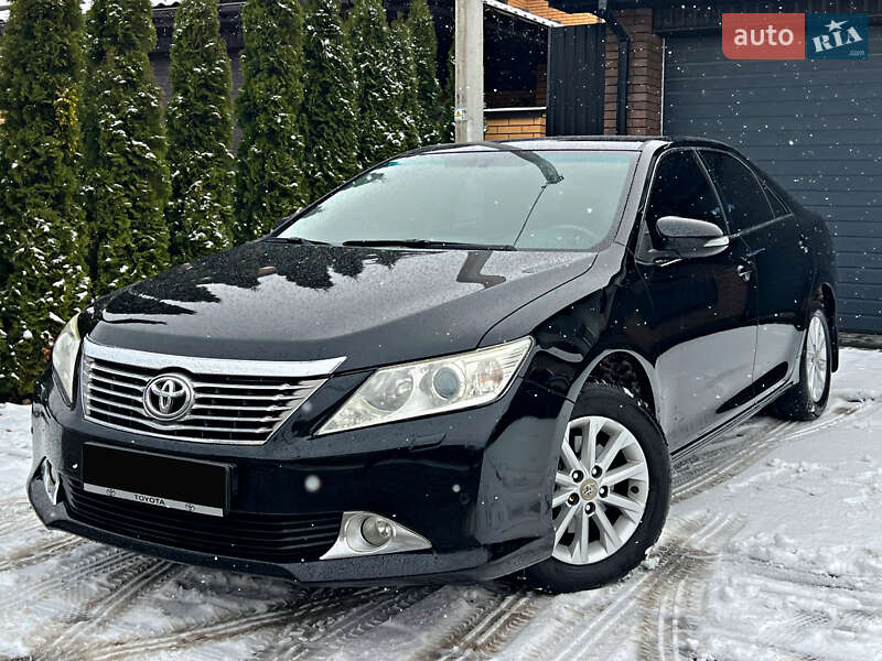 Седан Toyota Camry 2011 в Киеве фото 10 Седан Toyota Camry 2011 в Киеве
