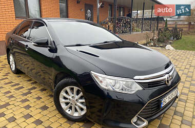 Седан Toyota Camry 2015 в Вінниці