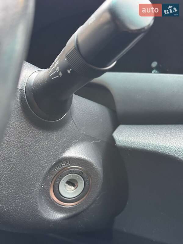 Седан Toyota Camry 2008 в Києві