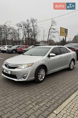 Седан Toyota Camry 2012 в Києві