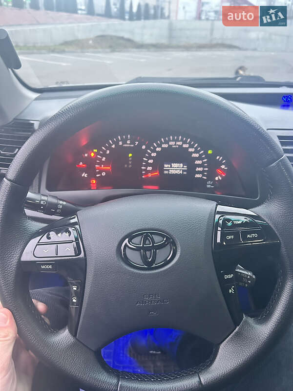 Седан Toyota Camry 2008 в Вінниці