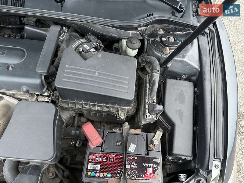 Седан Toyota Camry 2007 в Києві