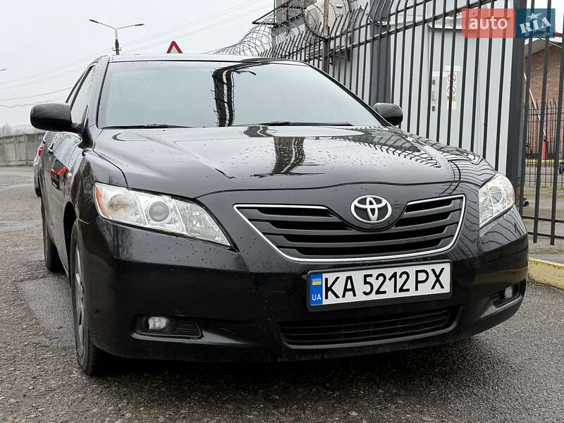 Toyota Camry 2008