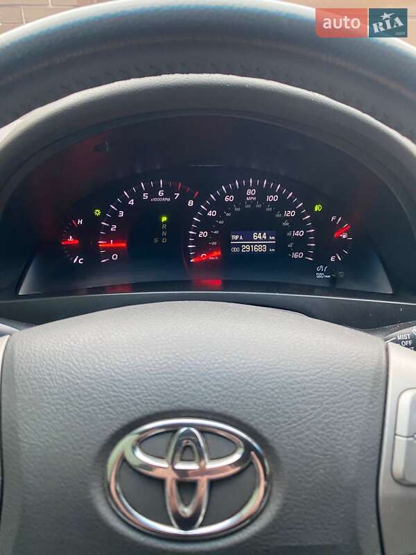 Седан Toyota Camry 2006 в Запоріжжі