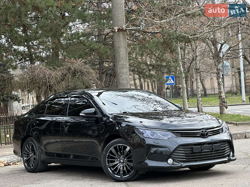 Седан Toyota Camry 2014 в Миколаєві