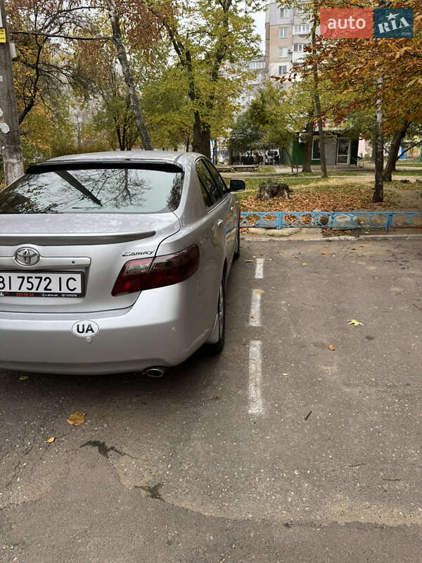 Седан Toyota Camry 2006 в Николаеве