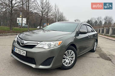 Седан Toyota Camry 2013 в Умани