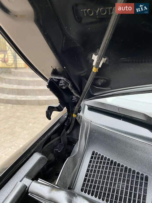 Седан Toyota Camry 2012 в Чернигове фото 61 Седан Toyota Camry 2012 в Чернигове