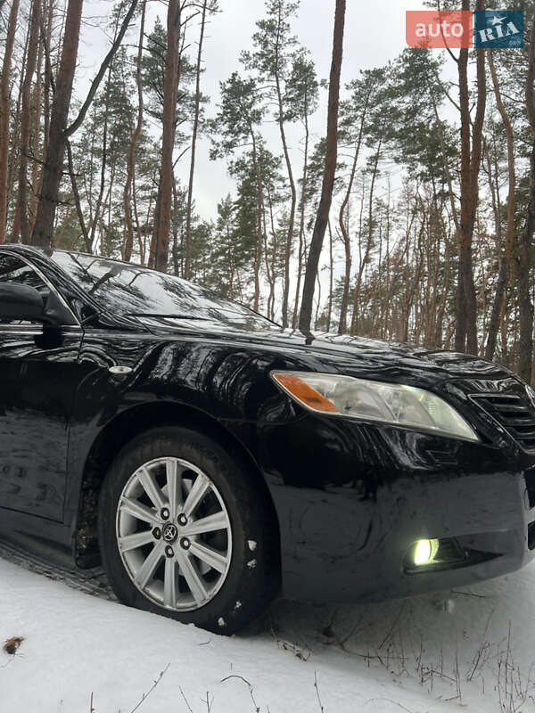Седан Toyota Camry 2008 в Магдалинівці