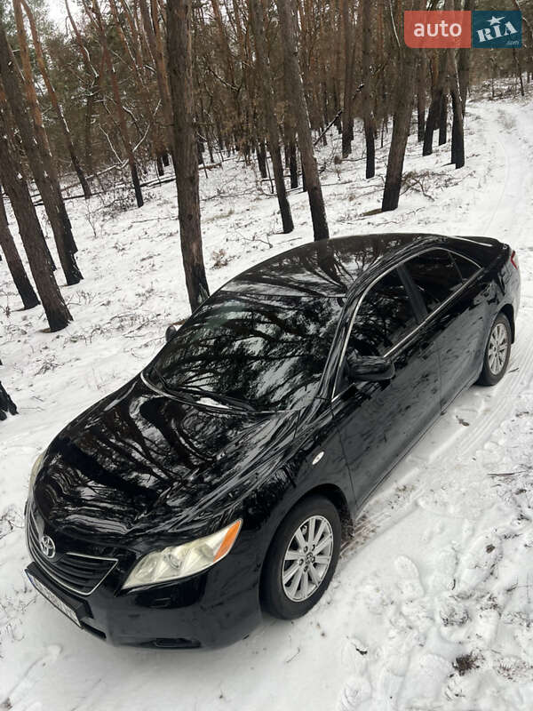 Седан Toyota Camry 2008 в Магдалинівці