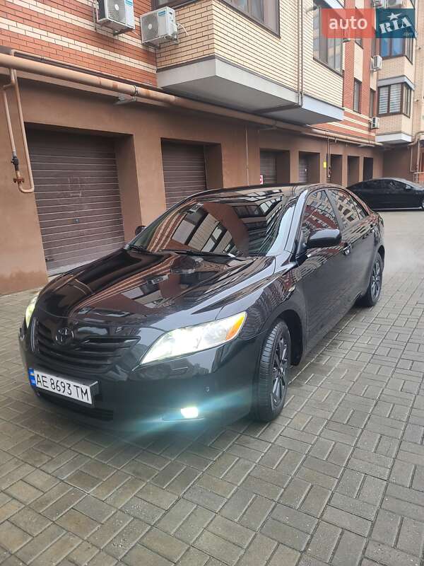 Седан Toyota Camry 2008 в Дніпрі