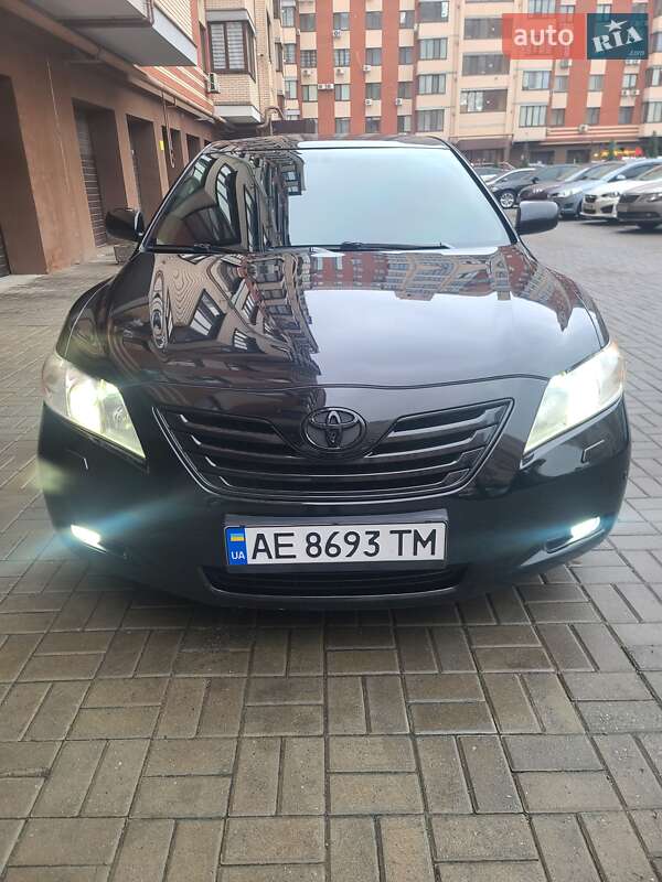 Седан Toyota Camry 2008 в Дніпрі