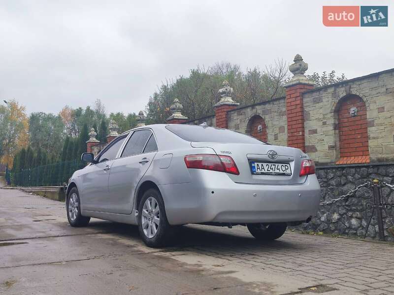 Седан Toyota Camry 2007 в Красилові