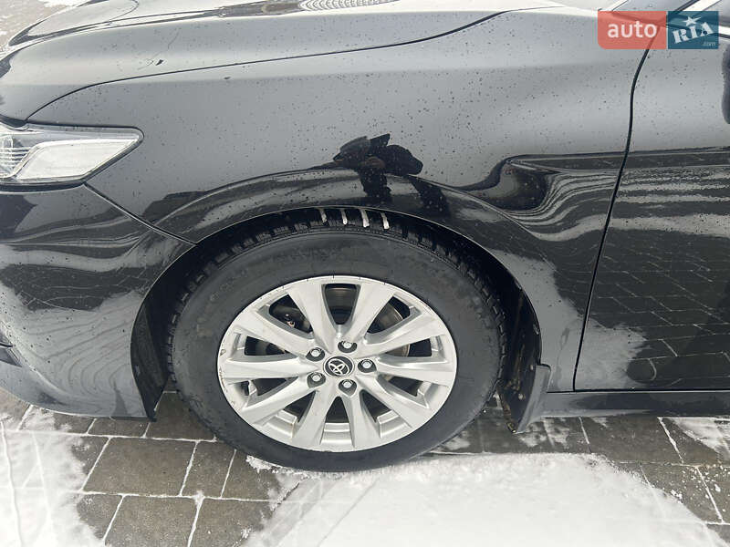 Седан Toyota Camry 2019 в Львові фото 20 Седан Toyota Camry 2019 в Львові