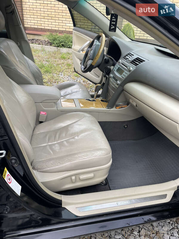 Седан Toyota Camry 2006 в Шептицькому