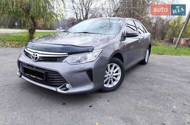 Седан Toyota Camry 2016 в Черкассах