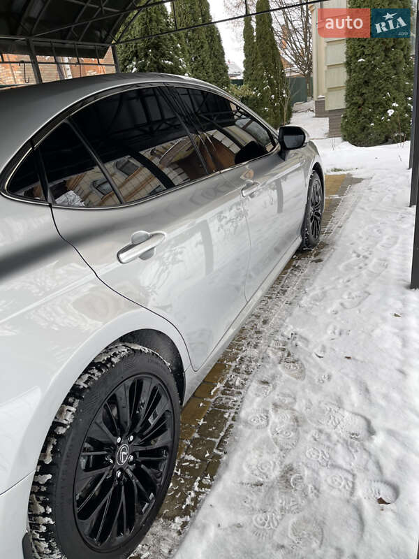 Седан Toyota Camry 2024 в Києві фото 7 Седан Toyota Camry 2024 в Києві