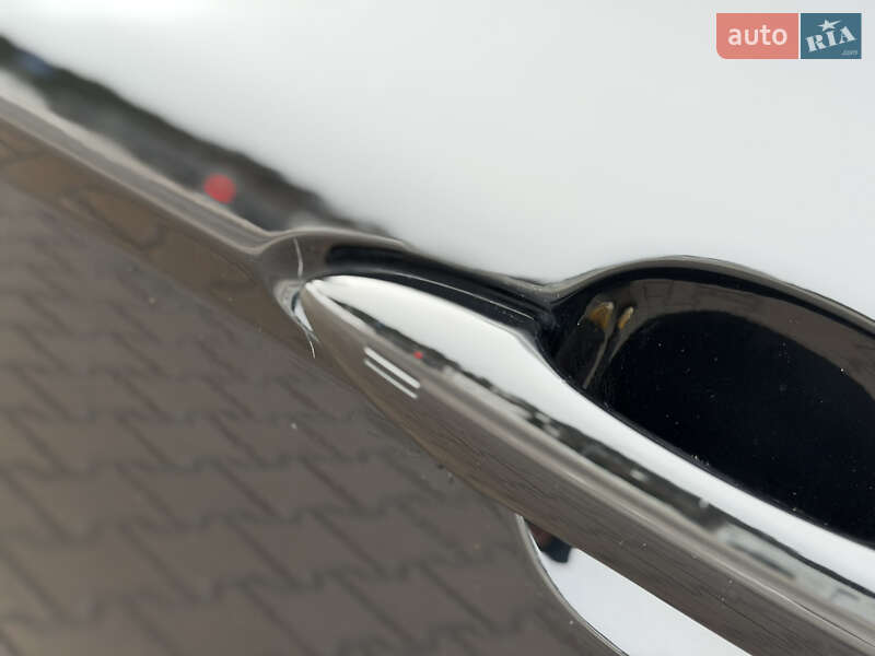 Седан Toyota Camry 2019 в Киеве фото 13 Седан Toyota Camry 2019 в Киеве