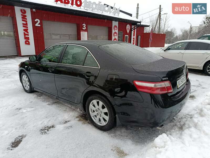 Седан Toyota Camry 2006 в Харькове