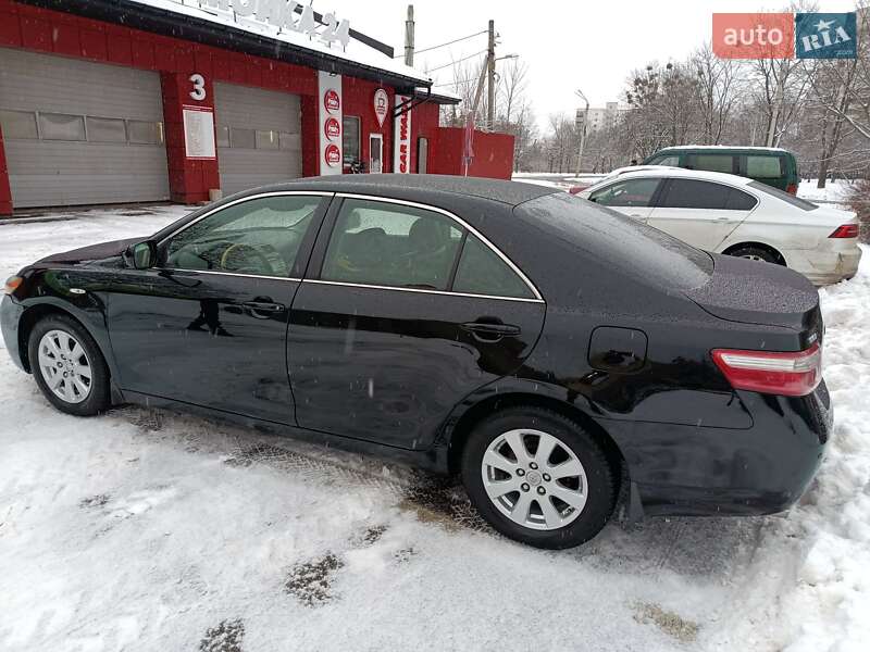 Седан Toyota Camry 2006 в Харькове