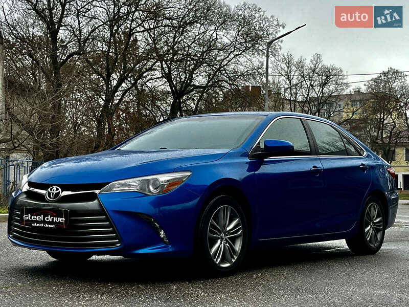 Toyota Camry 2017