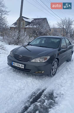 Седан Toyota Camry 2002 в Лозовой