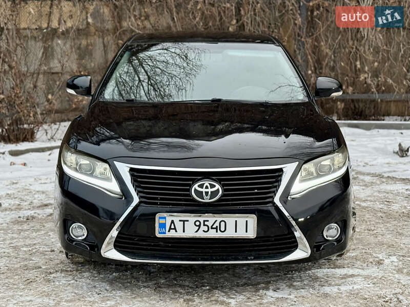 Седан Toyota Camry 2009 в Києві